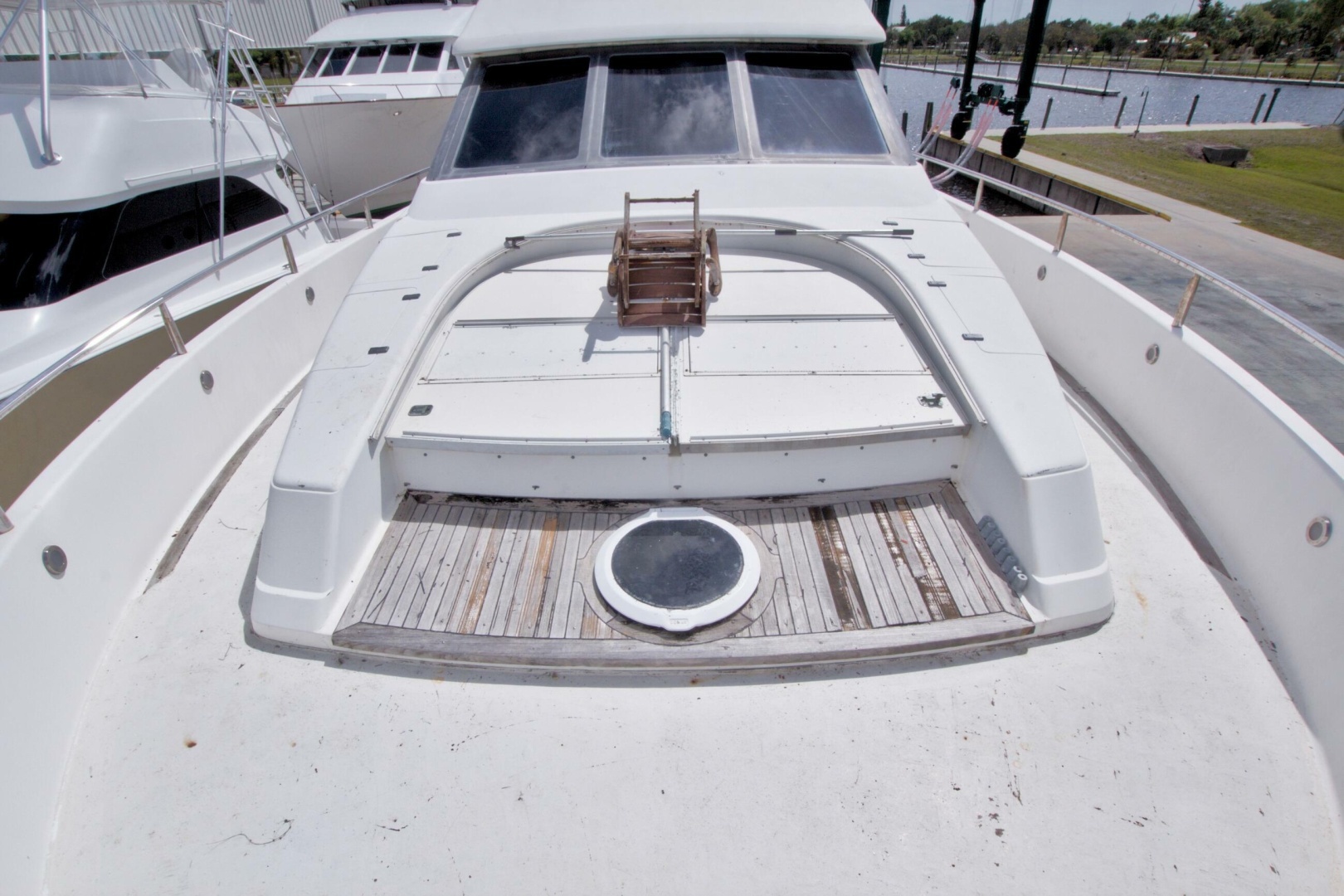 1998 Lazzara Yachts 76 Skylounge Grand Salon - Image 76