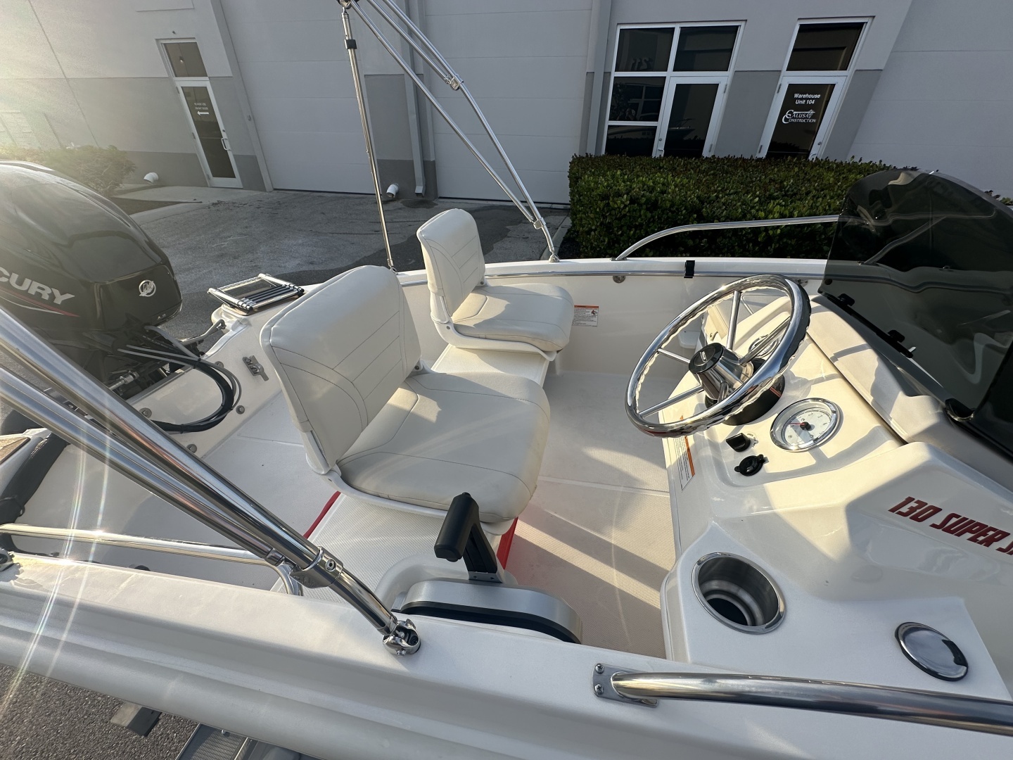 2025 Boston Whaler 130 Super Sport - Image 10