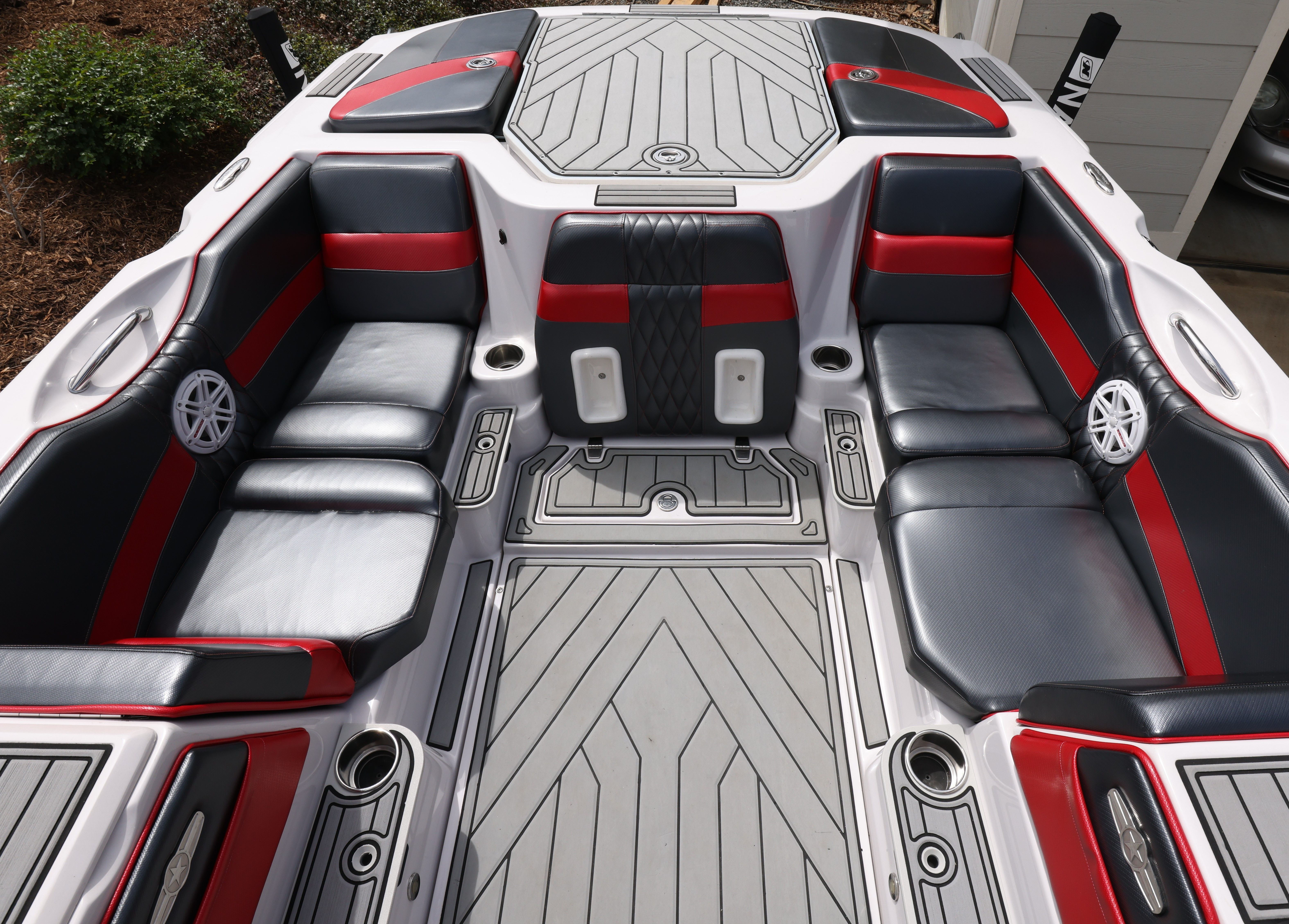 2008 Correct Craft Super Air Nautique 220 Team Ed - 3