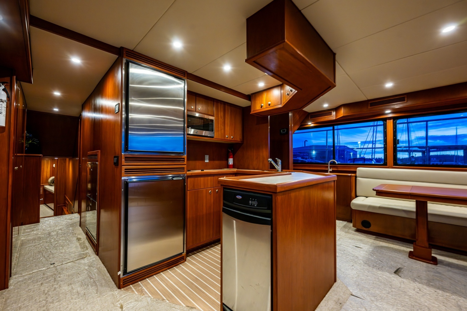 2009 Powercat 58 - Image 22