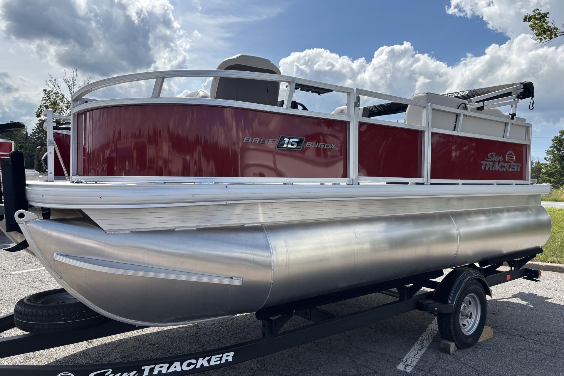 2026 Sun Tracker Bass Buggy 16 XL Select