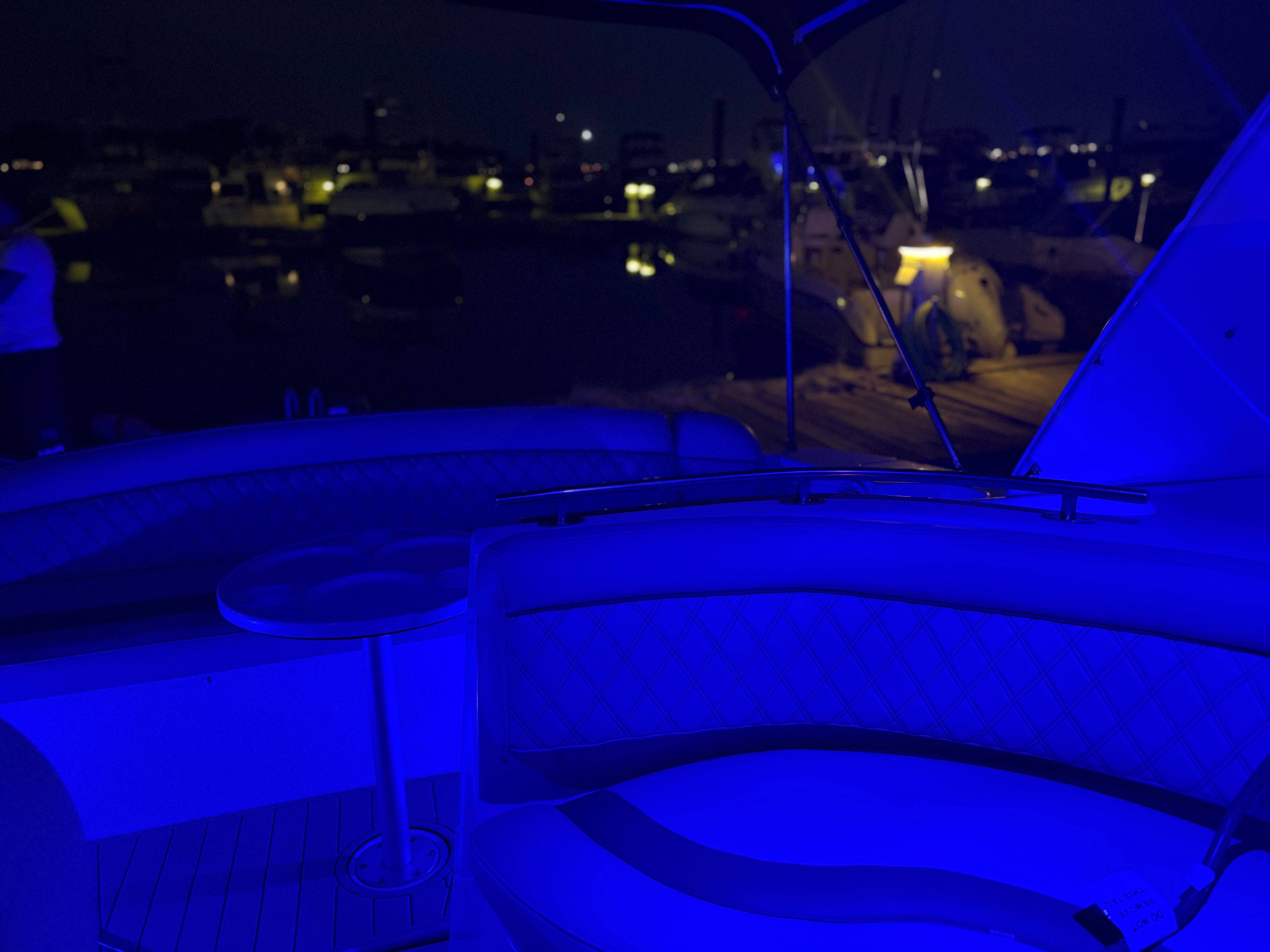 2002 Rinker Fiesta Vee 342 - 4