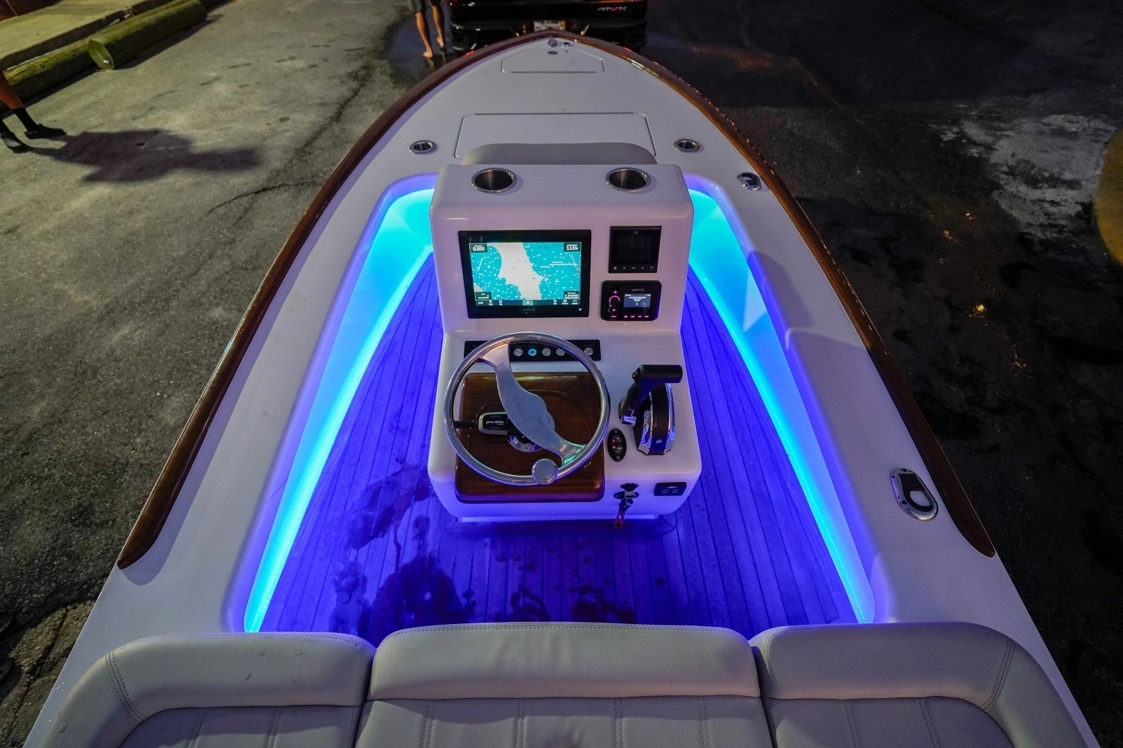 2024 Xcelerator Boatworks 17 Bay - Image 2