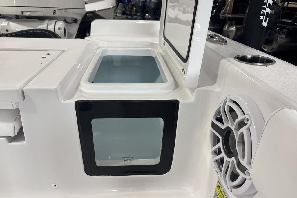 2026 Sportsman Masters 247 Bay Boat livewell and speaker detail.