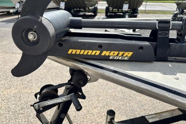 Minn Kota Edge trolling motor on 2015 Tracker Panfish 16 boat.
