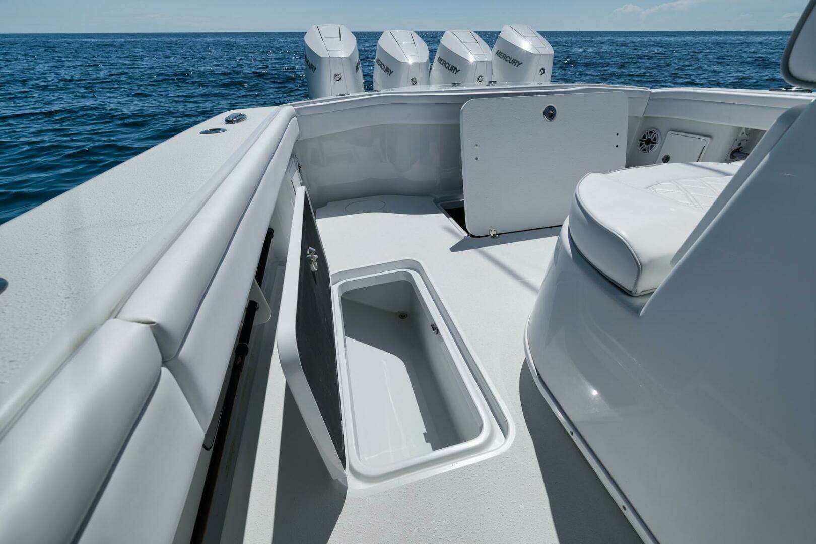 2023 Yellowfin 39' Offshore - Image 29