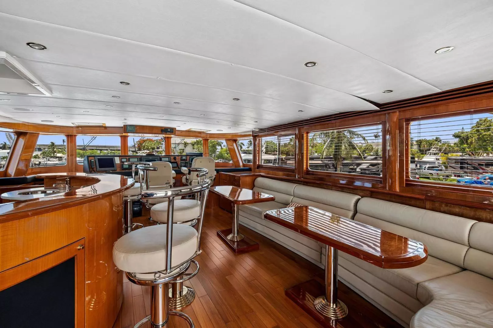 2006 Jefferson Starship Pilothouse - Image 25