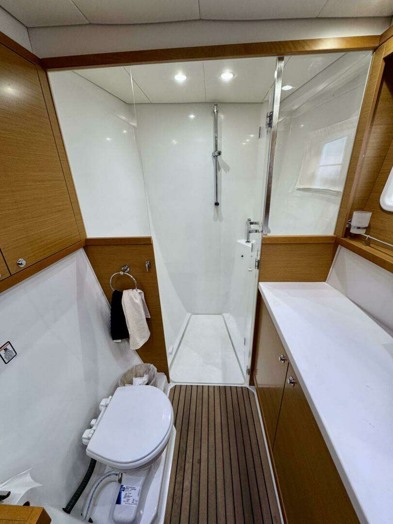 2012 Lagoon 450 F - Image 22