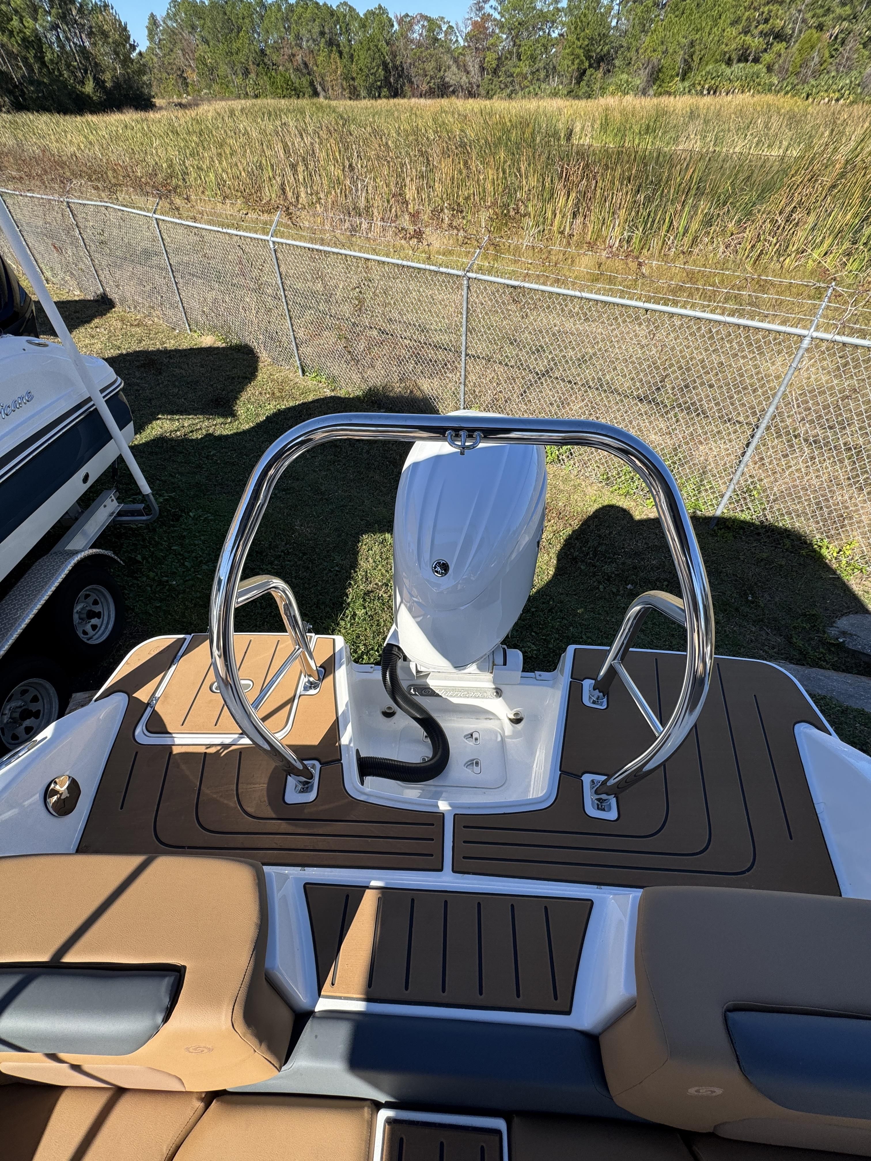 2026 Hurricane SunDeck OB SD 2050 OB - 35