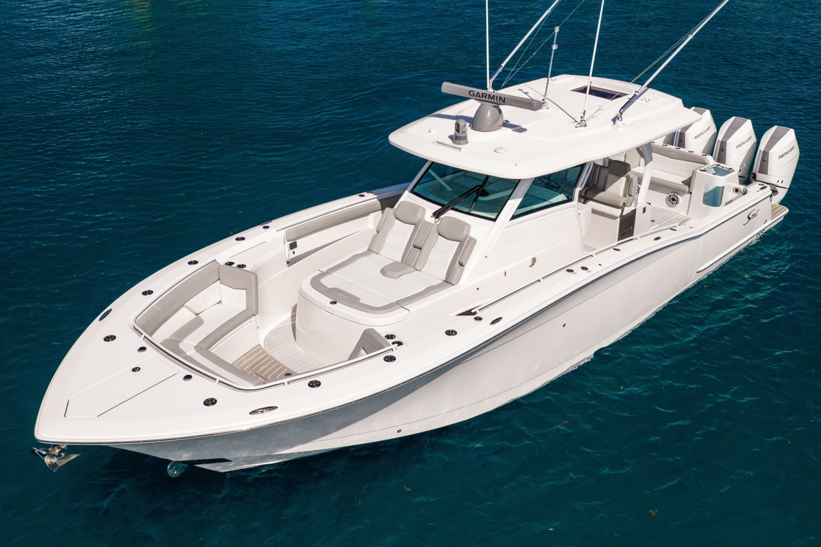 2024 Scout 400 LXF - Image 4