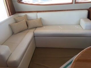 2004 Bertram 390 - 7