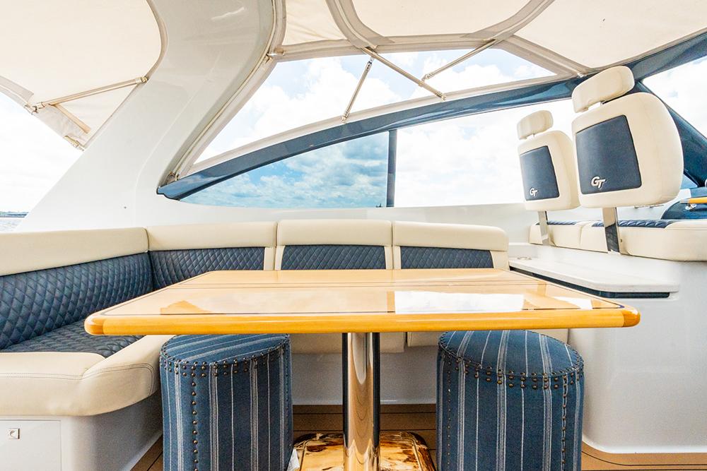 Dinette table