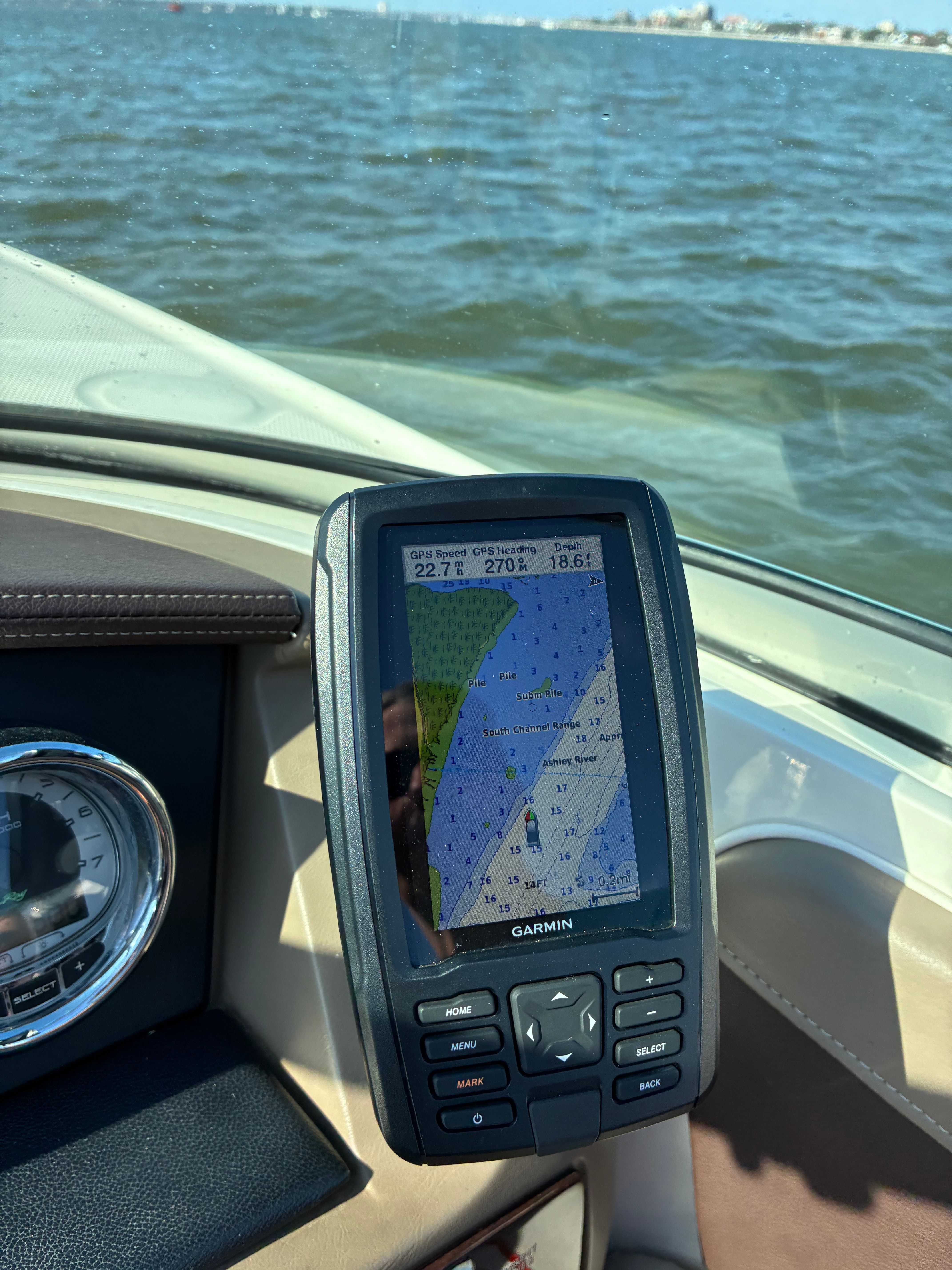 2011 Sea Ray SLX 230 - 21