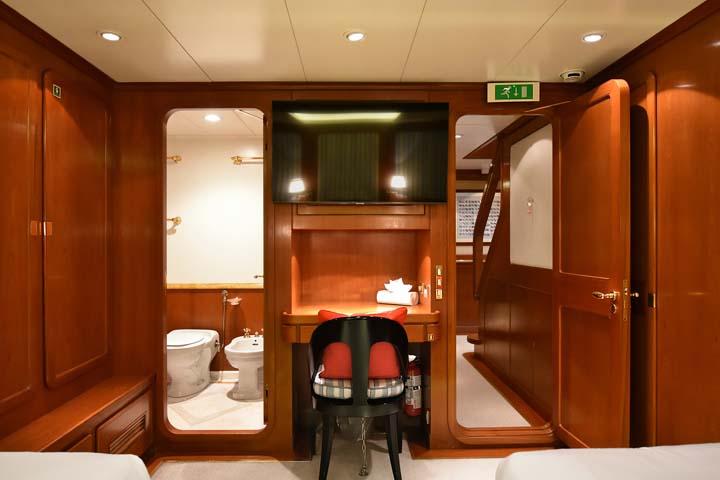 1991 Perini Navi custom - 60