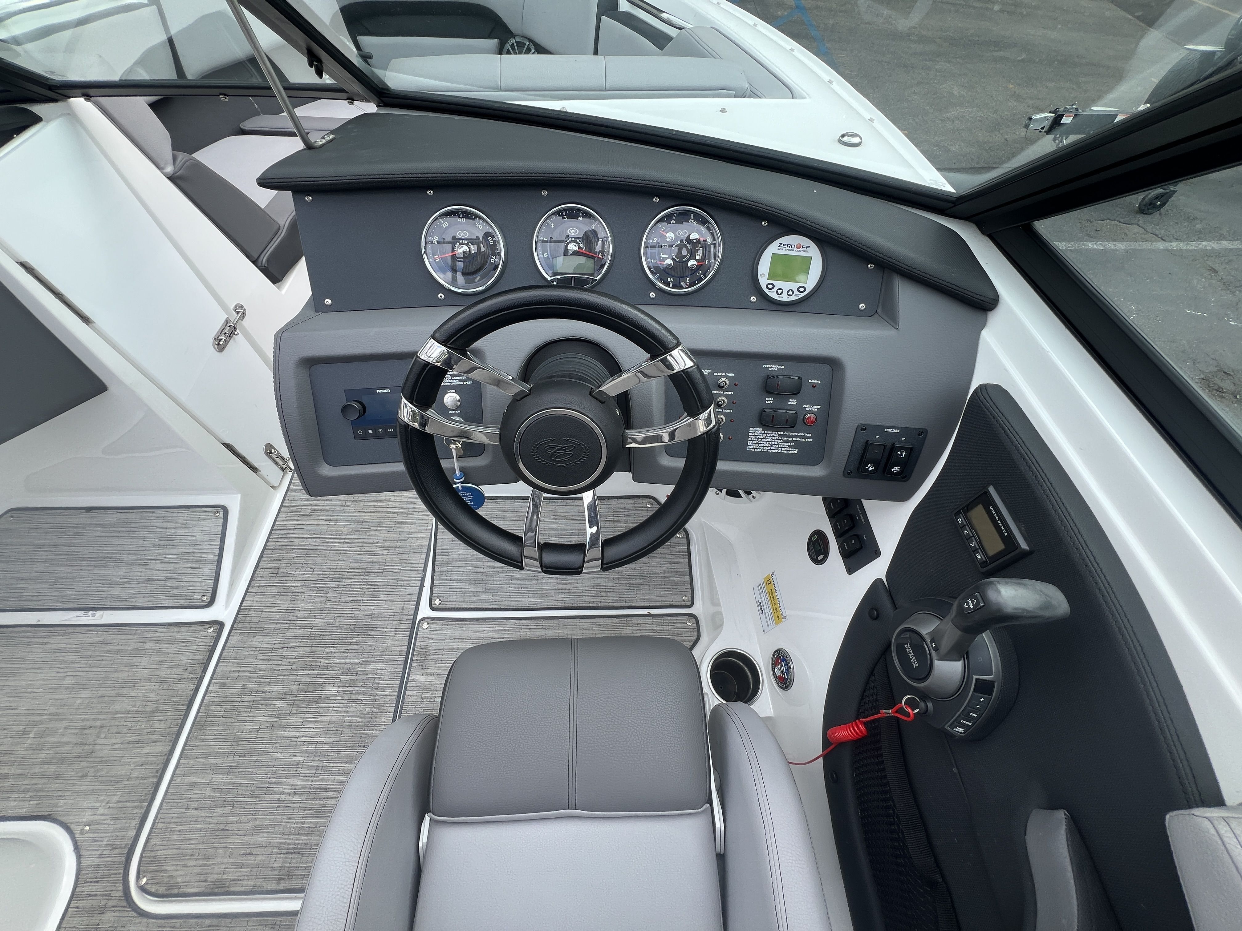 2023 Cobalt CS23 Surf - 16