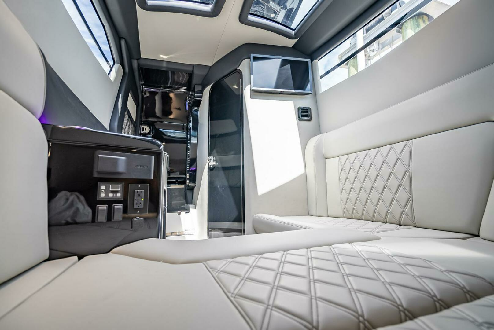 2023 Nor-Tech 500 Sport - Image 38