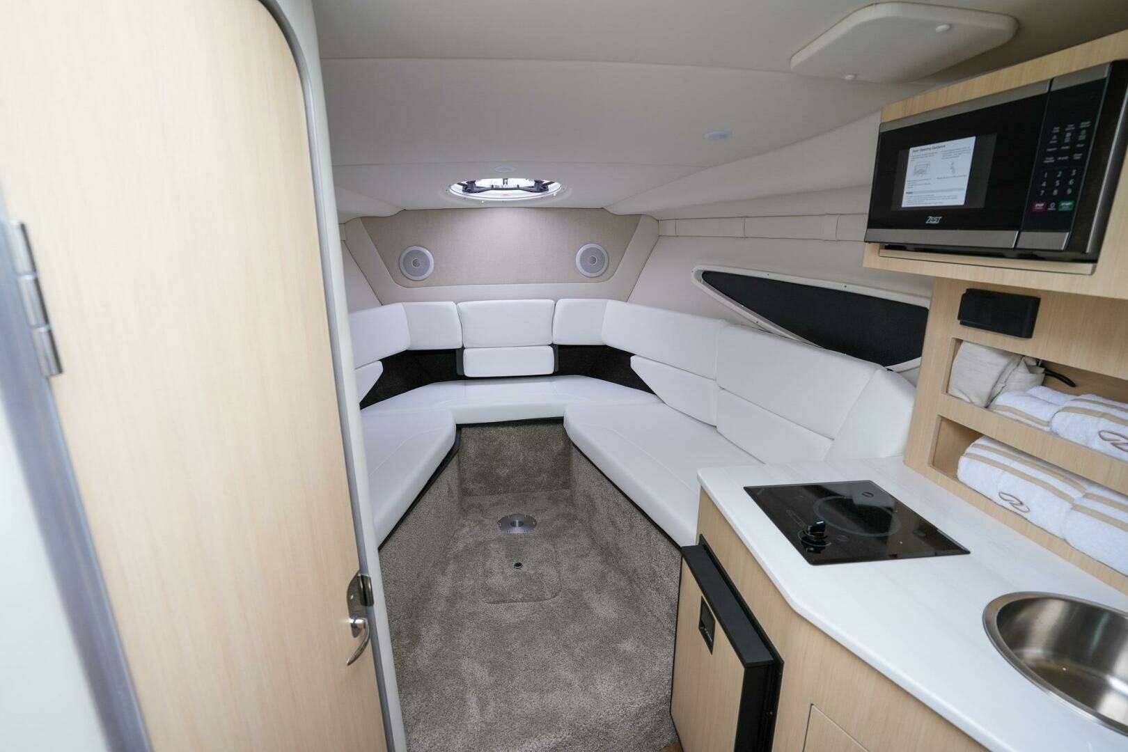 2026 Regal 26 XO - Image 19