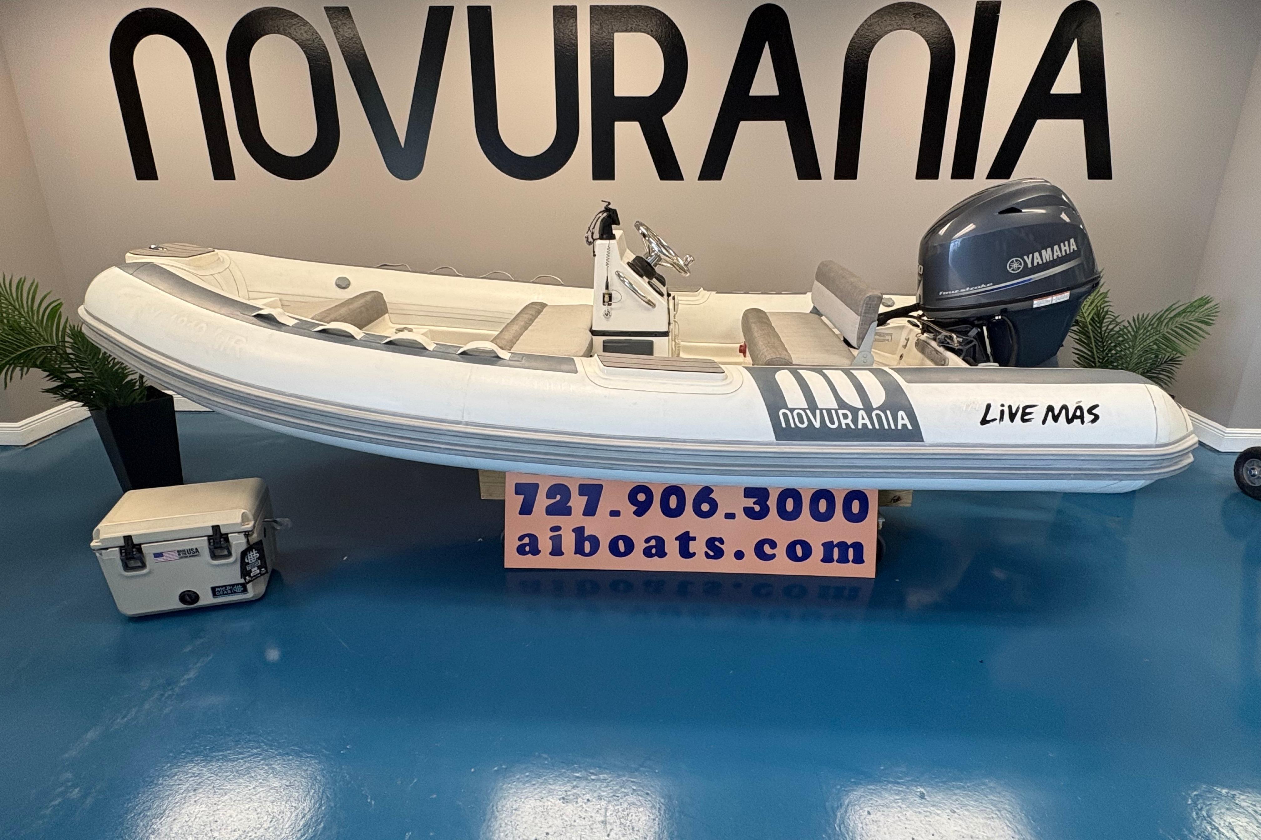 2016 Novurania DL 430