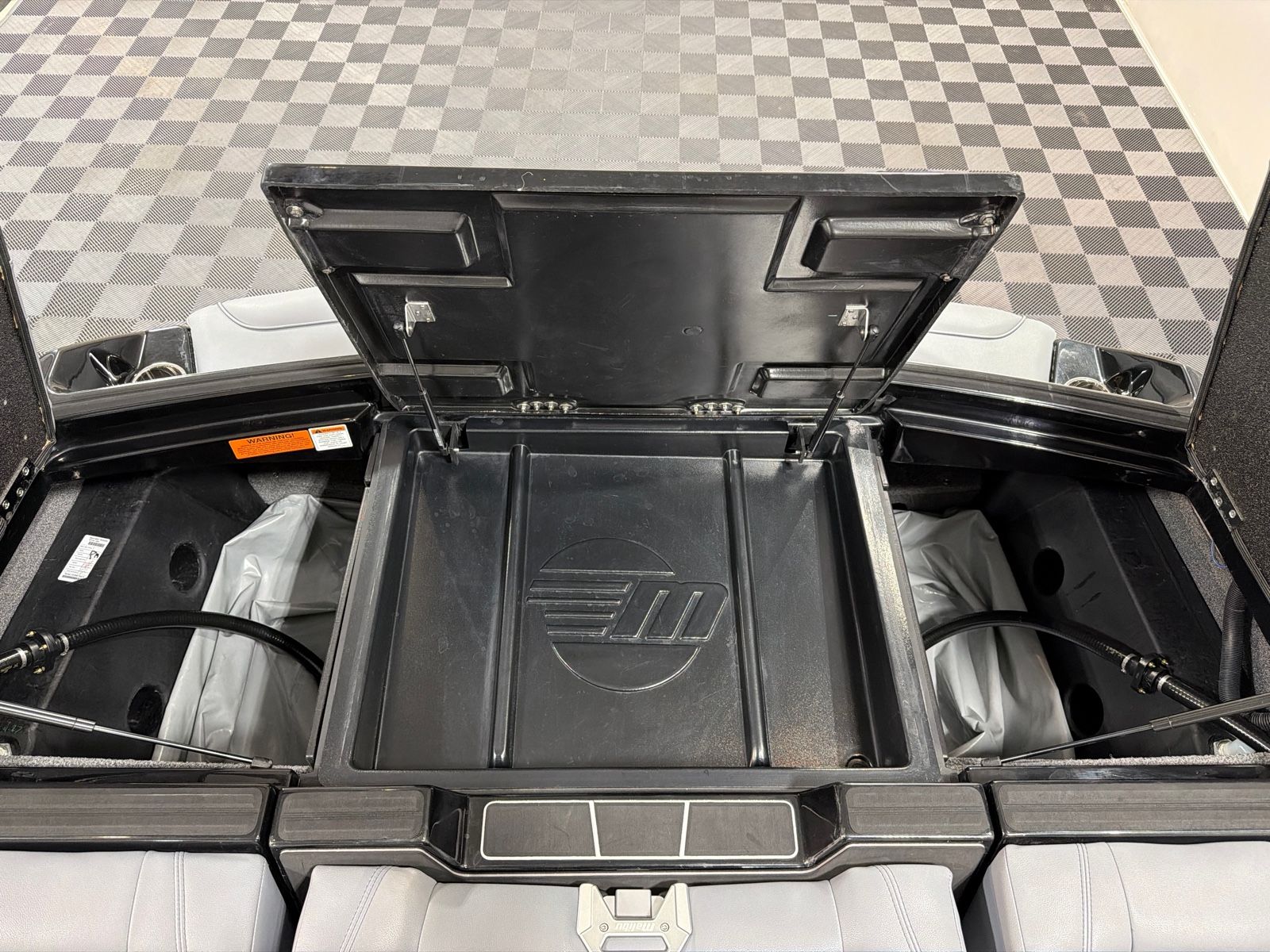 2023 Malibu Wakesetter 23 LSV - 21