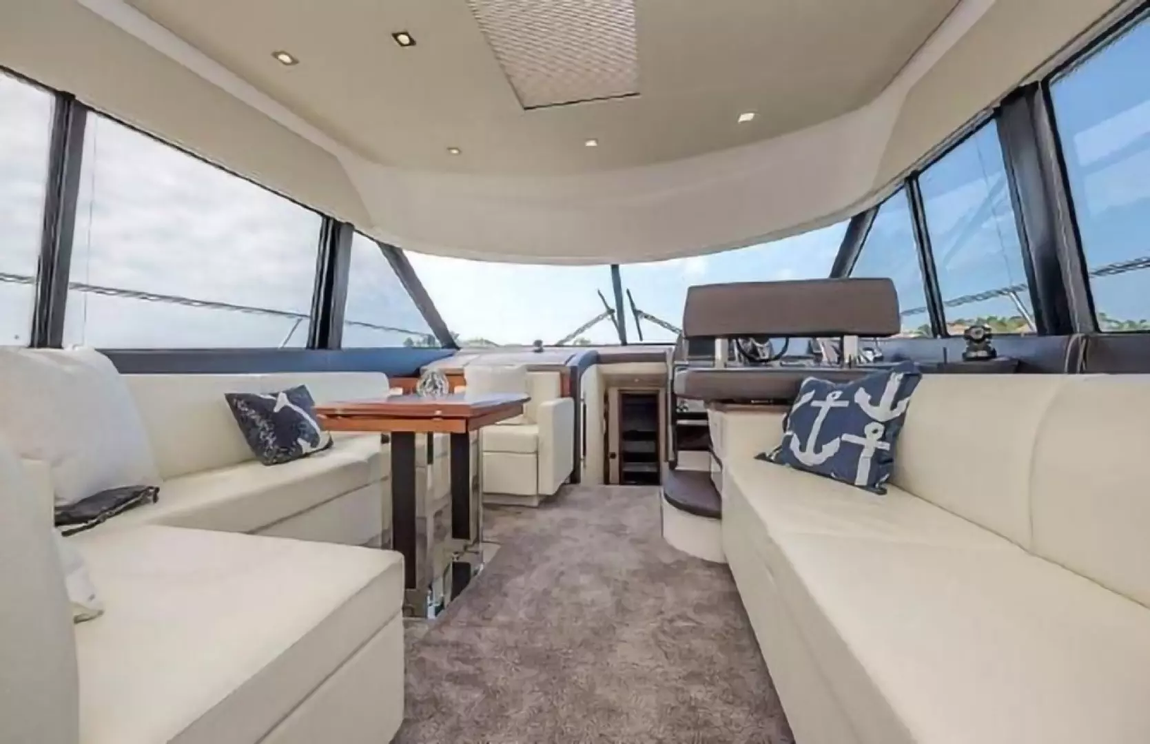 2015 Prestige 550 - Image 14