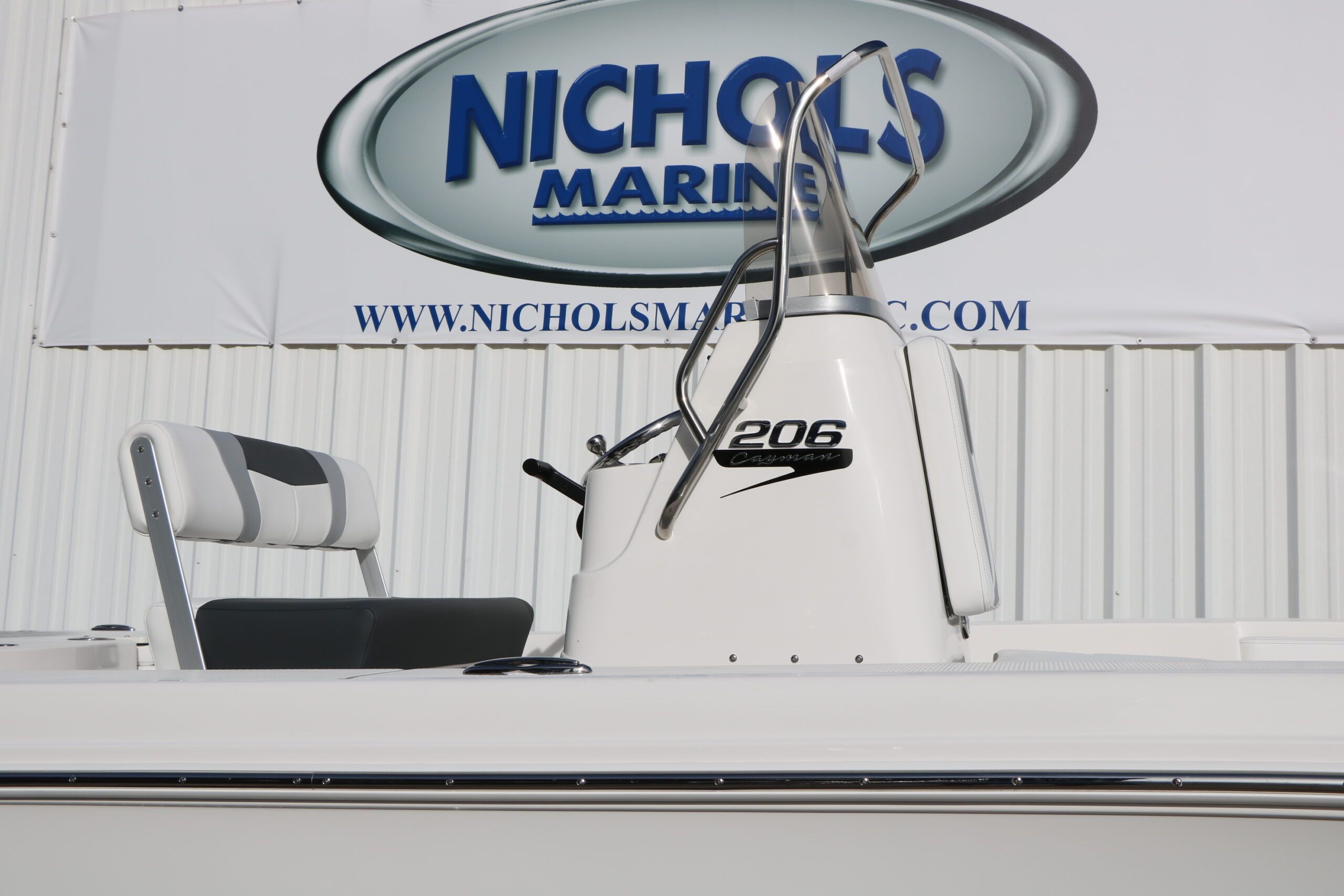 2026 Robalo 206 Cayman - 42
