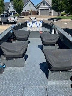 2018 Custom River Master - 6