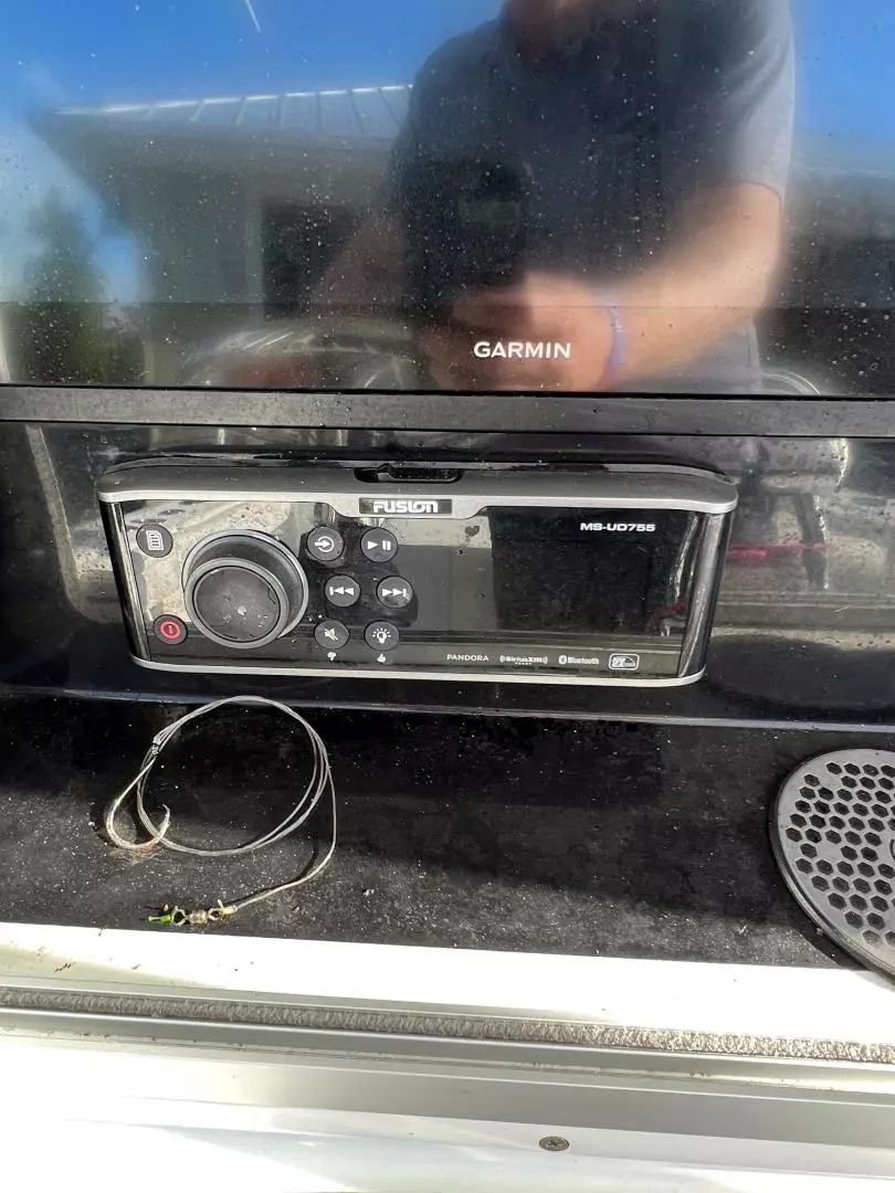 2016 Yellowfin Center Console - Image 16
