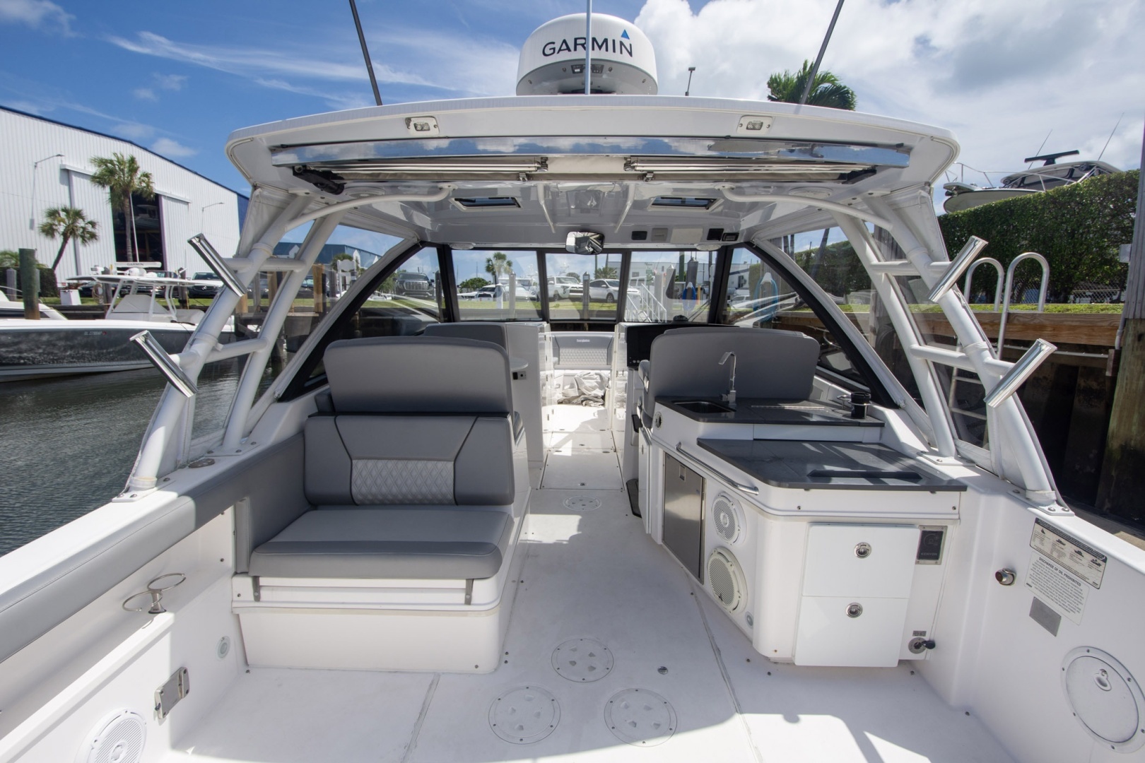 2019 Everglades 340 Dual Console - Image 40