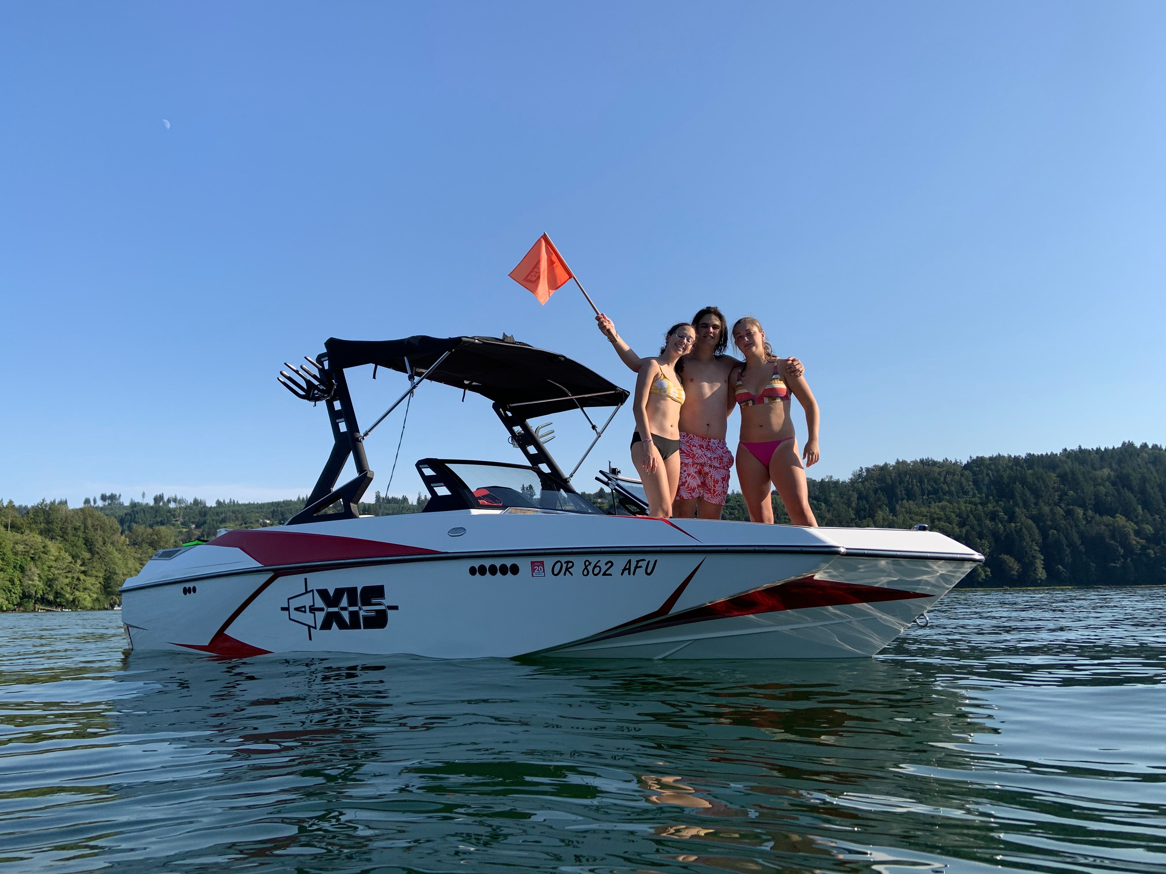 2017 Axis A20