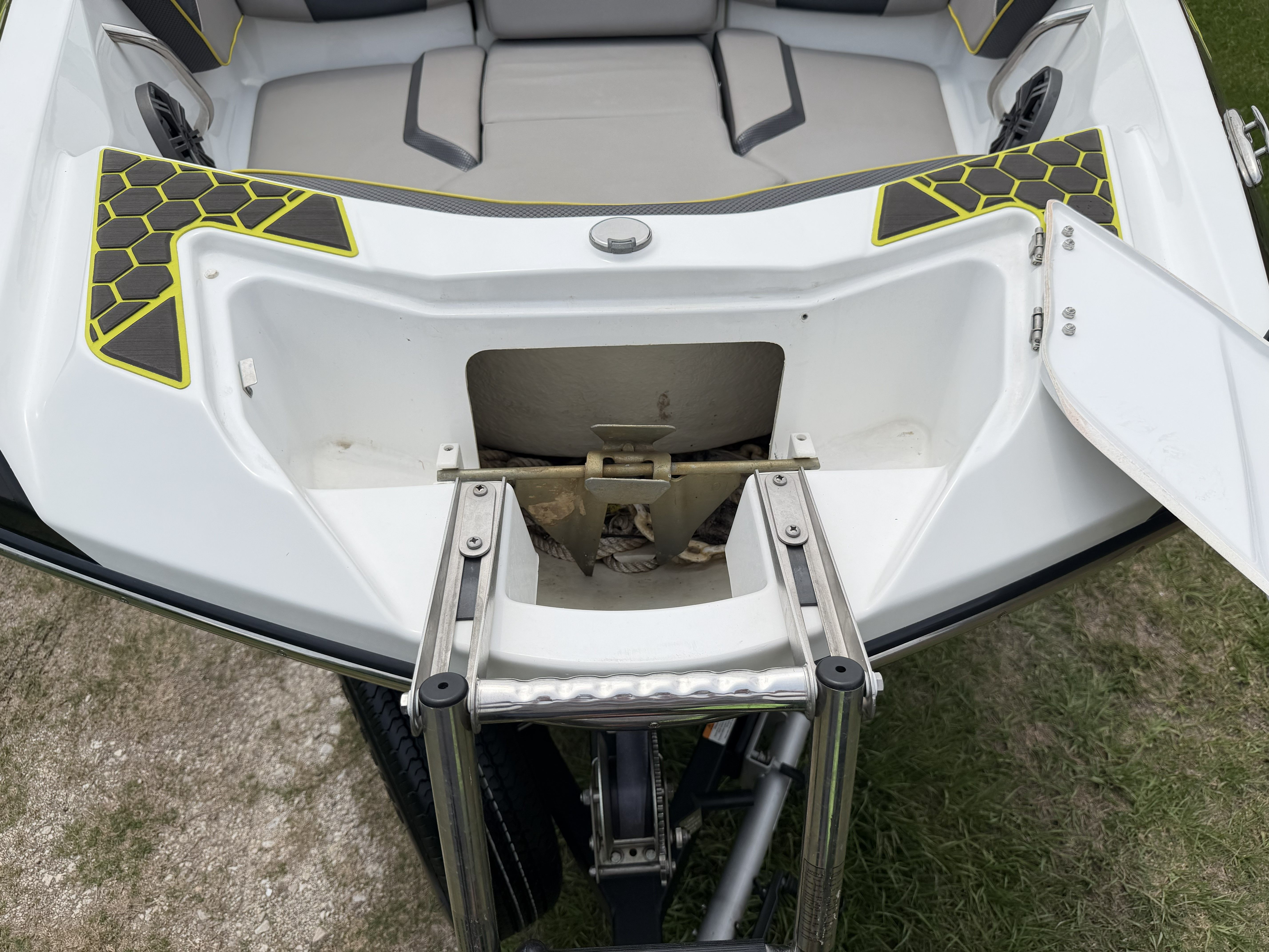 2020 Scarab Wake 215 - 10