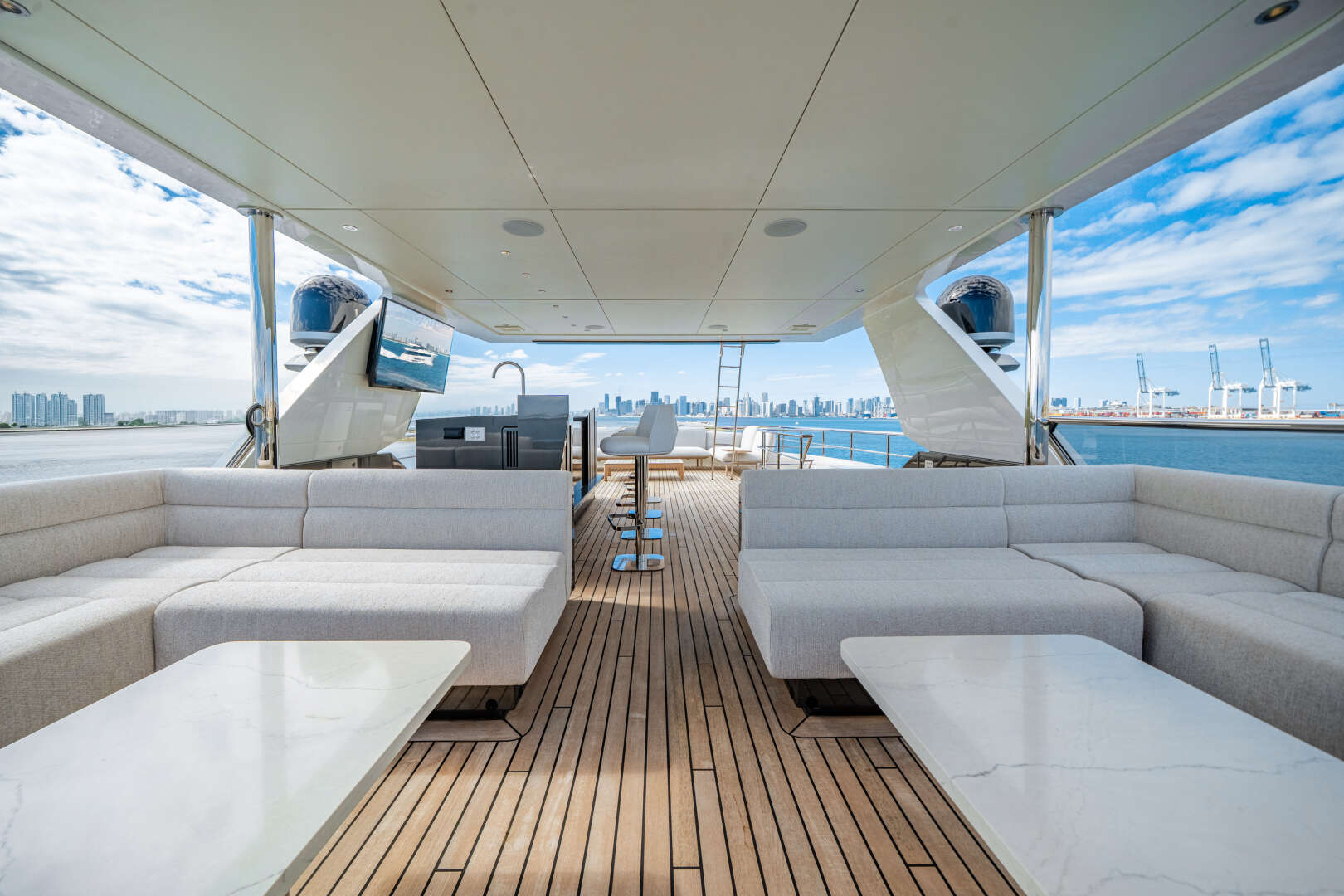 2026 Ocean Alexander 35P - Image 28