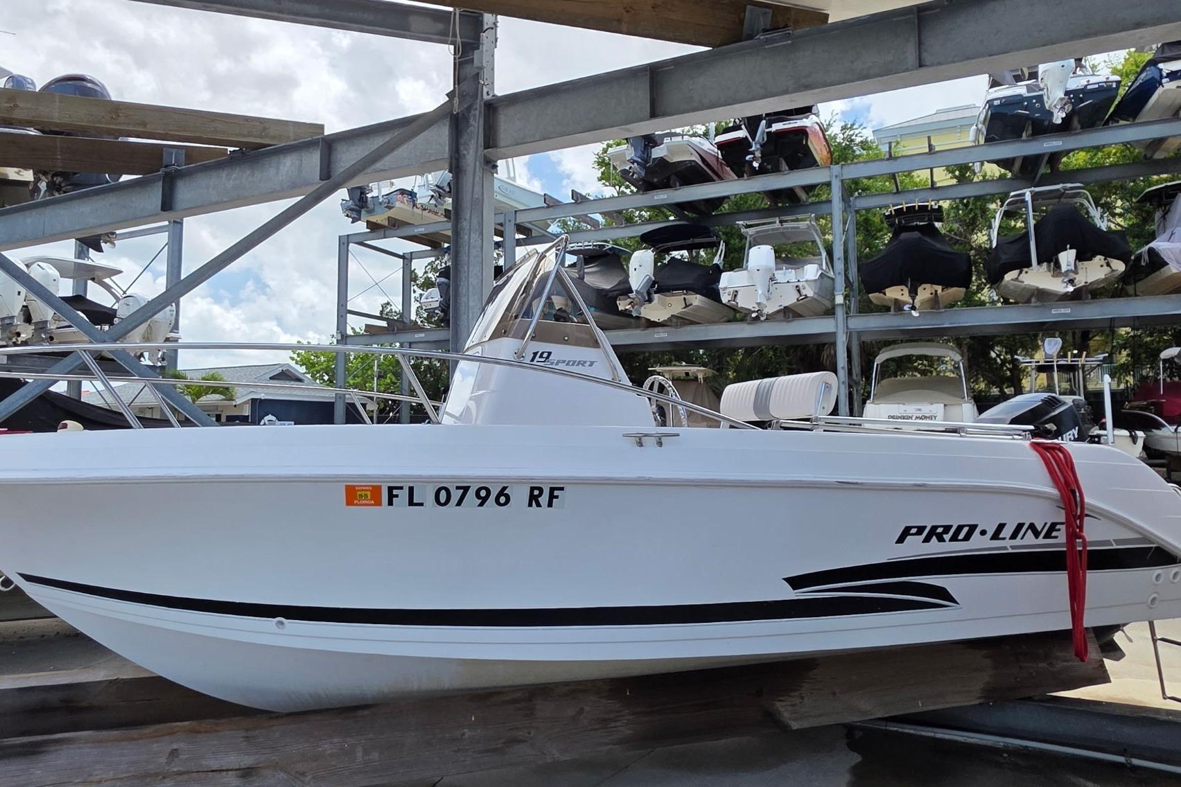 2001 Pro-Line 19 Sport