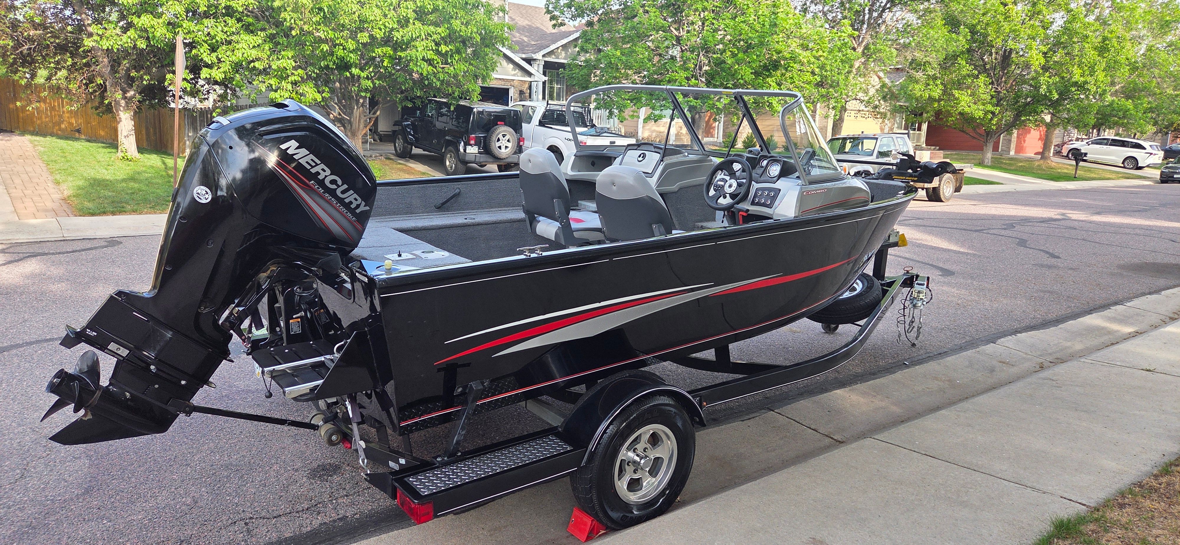 2016 Tracker Pro Guide V-175 Combo