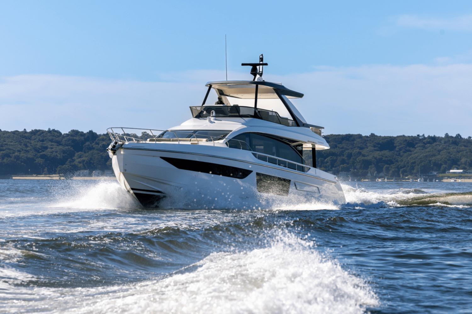 2025 Azimut Fly 68 - 9
