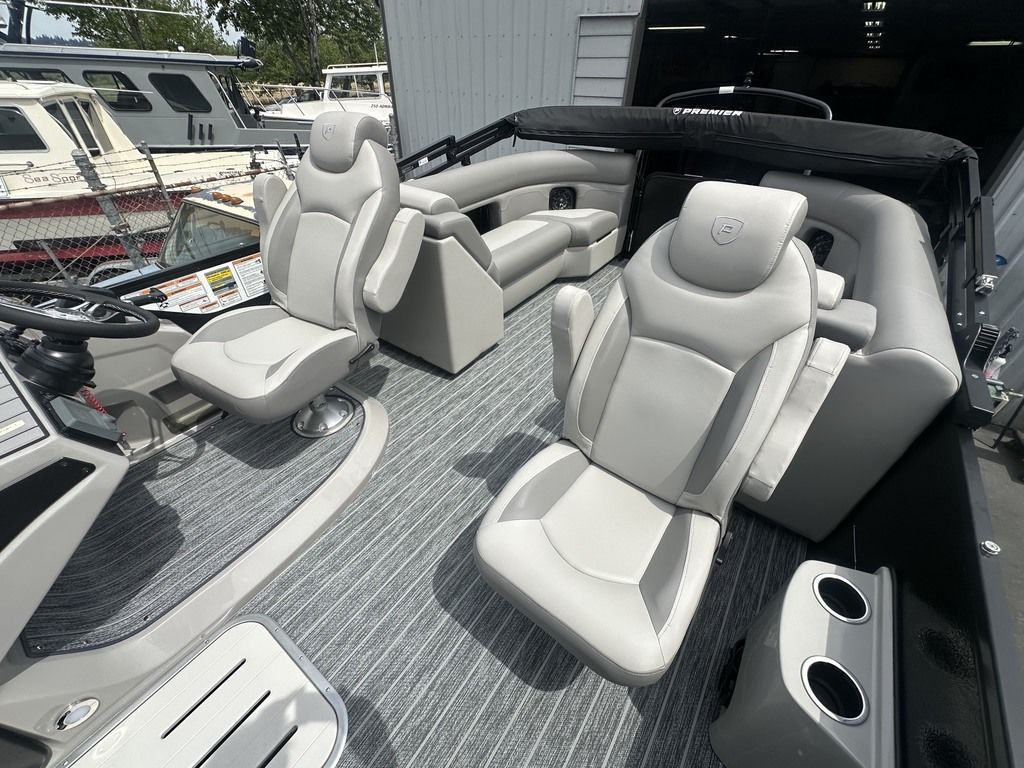 2026 Premier 230 Sunsation RF - CL - 9