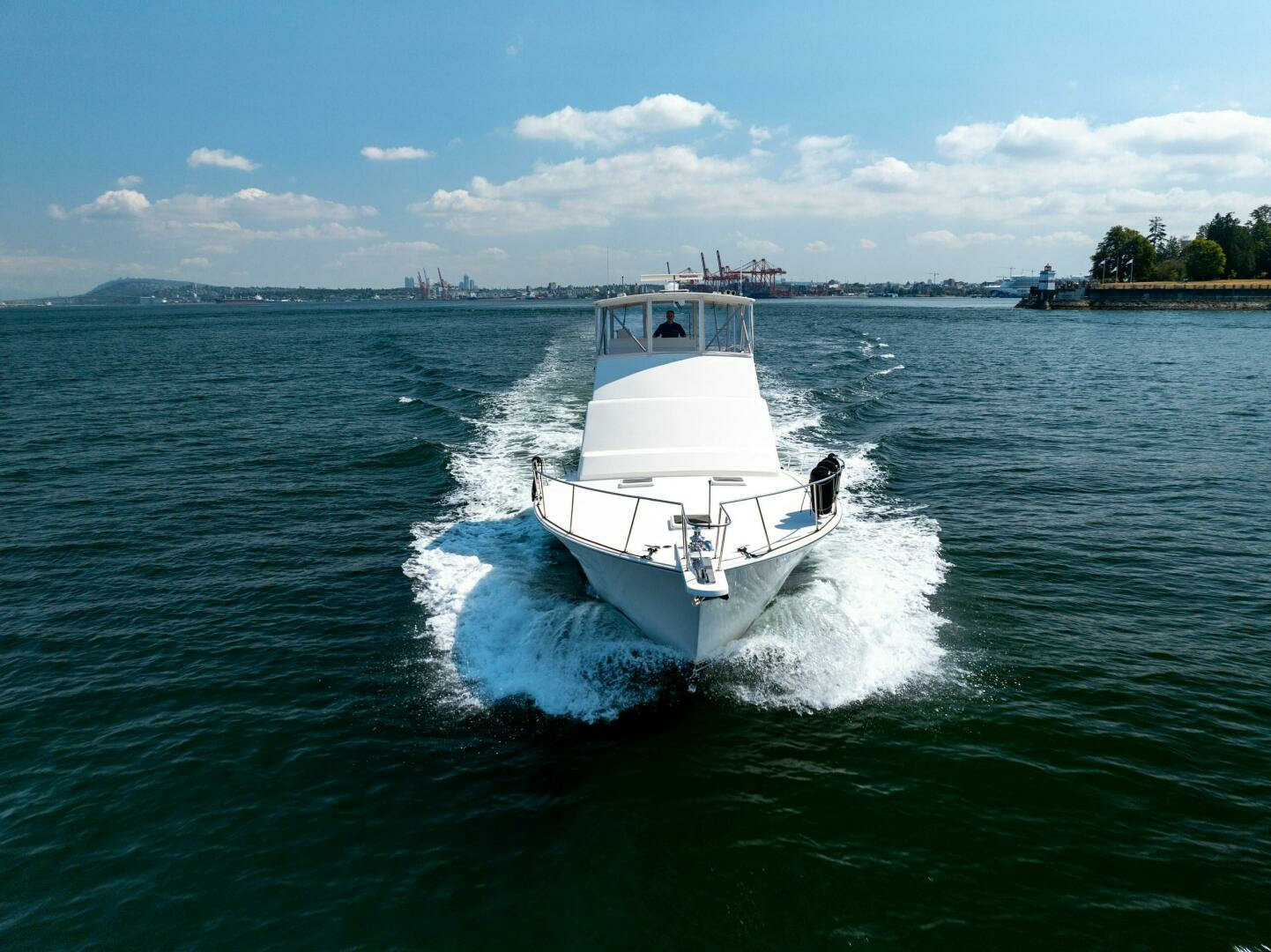 1985 Post 46 Convertible - Image 15
