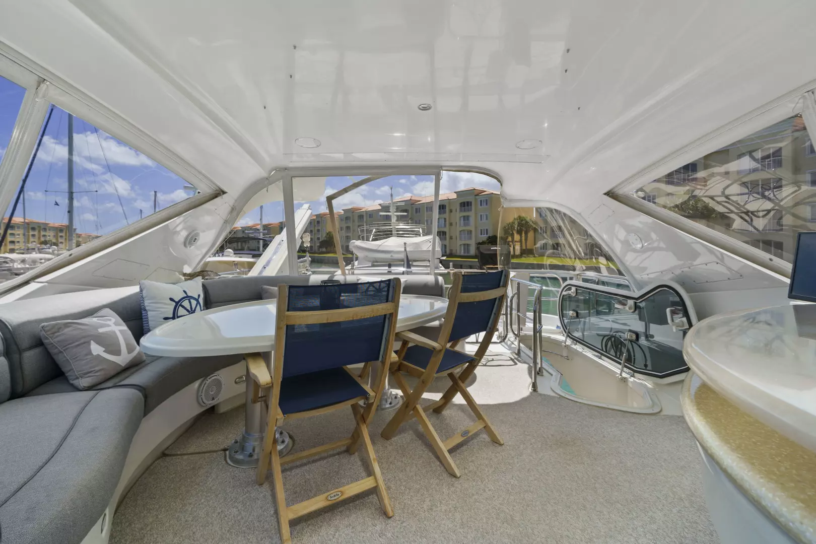 2006 Marquis 65 Pilothouse - Image 16