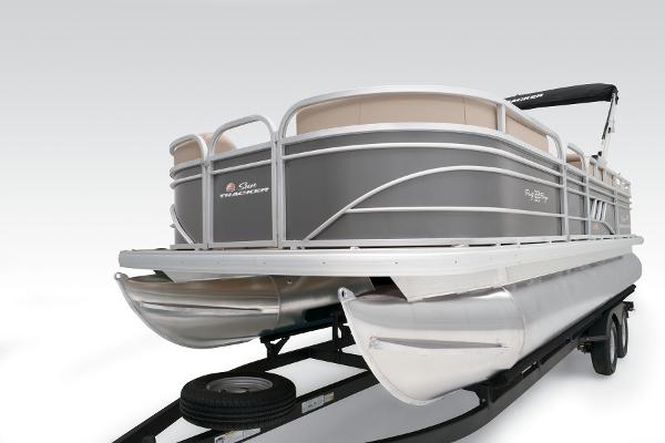 2023 Sun Tracker Party Barge 22 RF DLX - 15