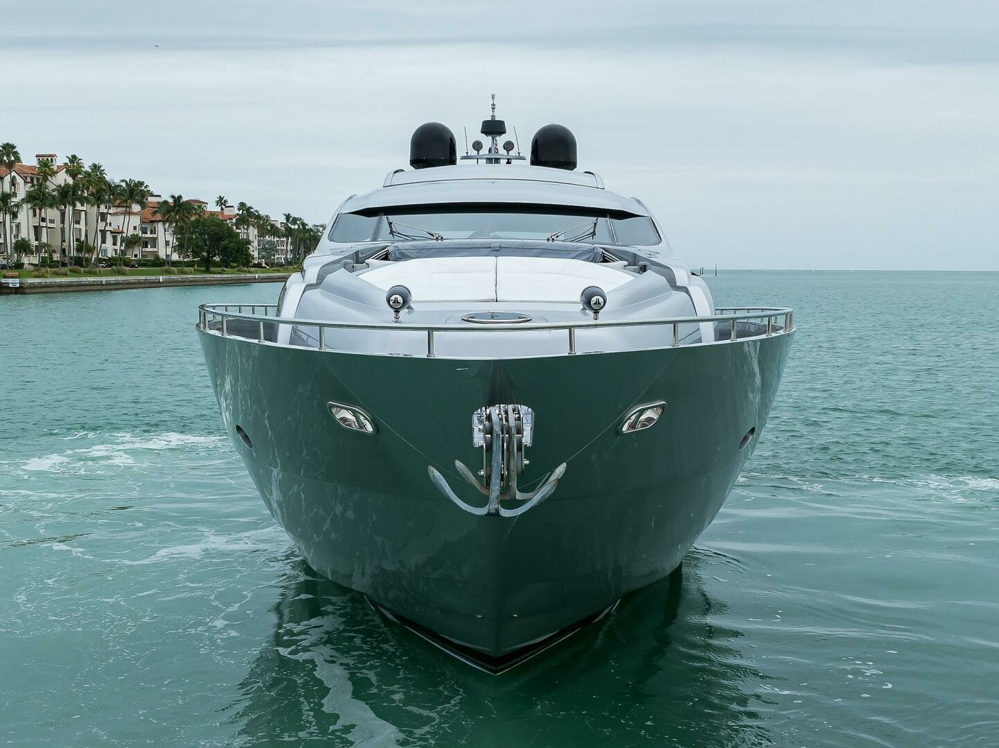 2009 Pershing 90 Express - Image 2