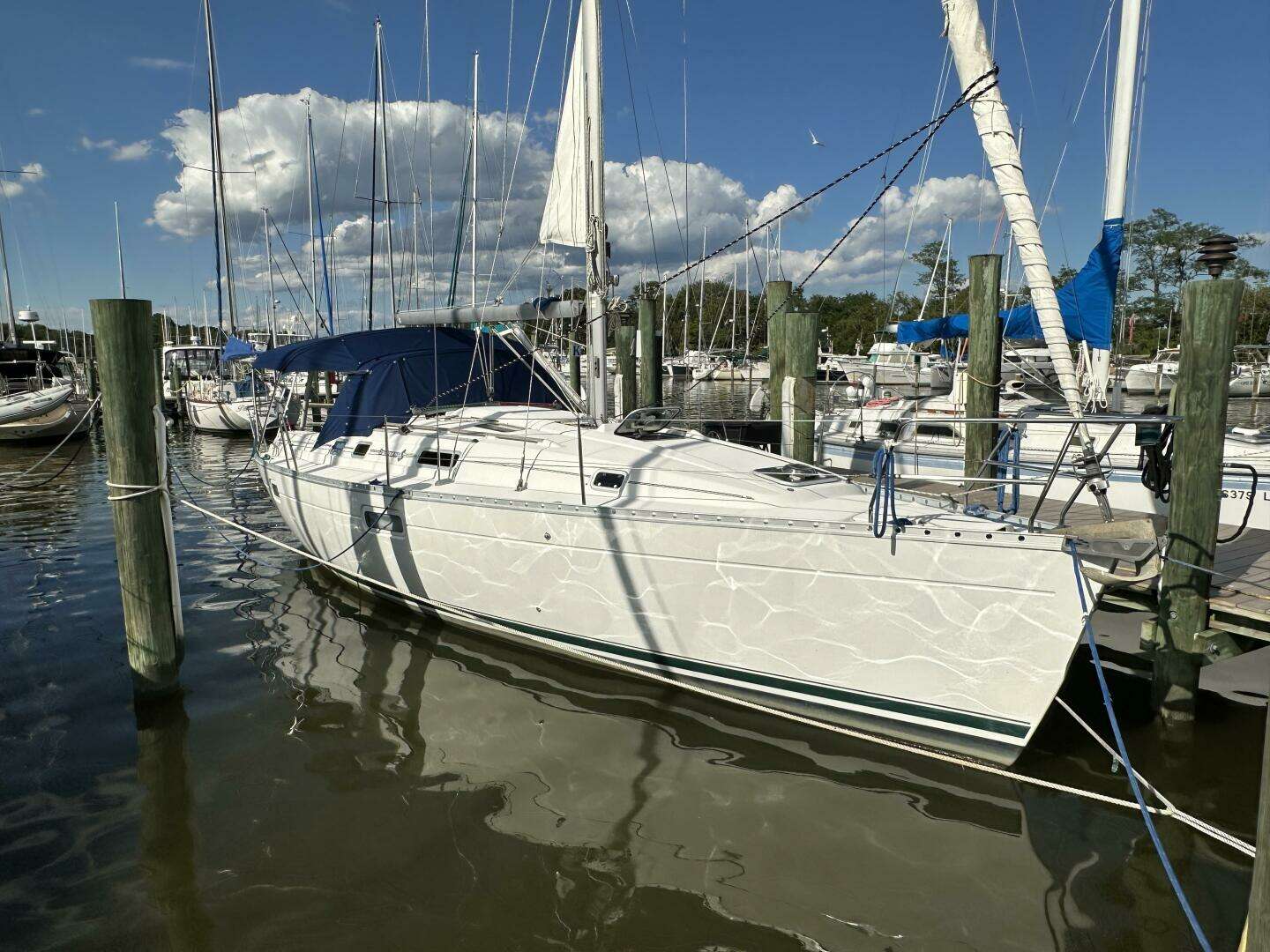 1999 Beneteau — - Image 2