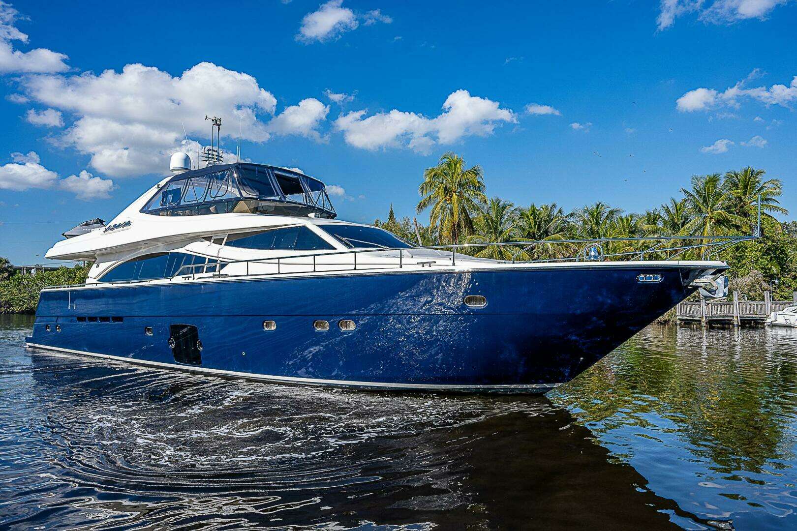 2006 Ferretti Yachts 830 - Image 19