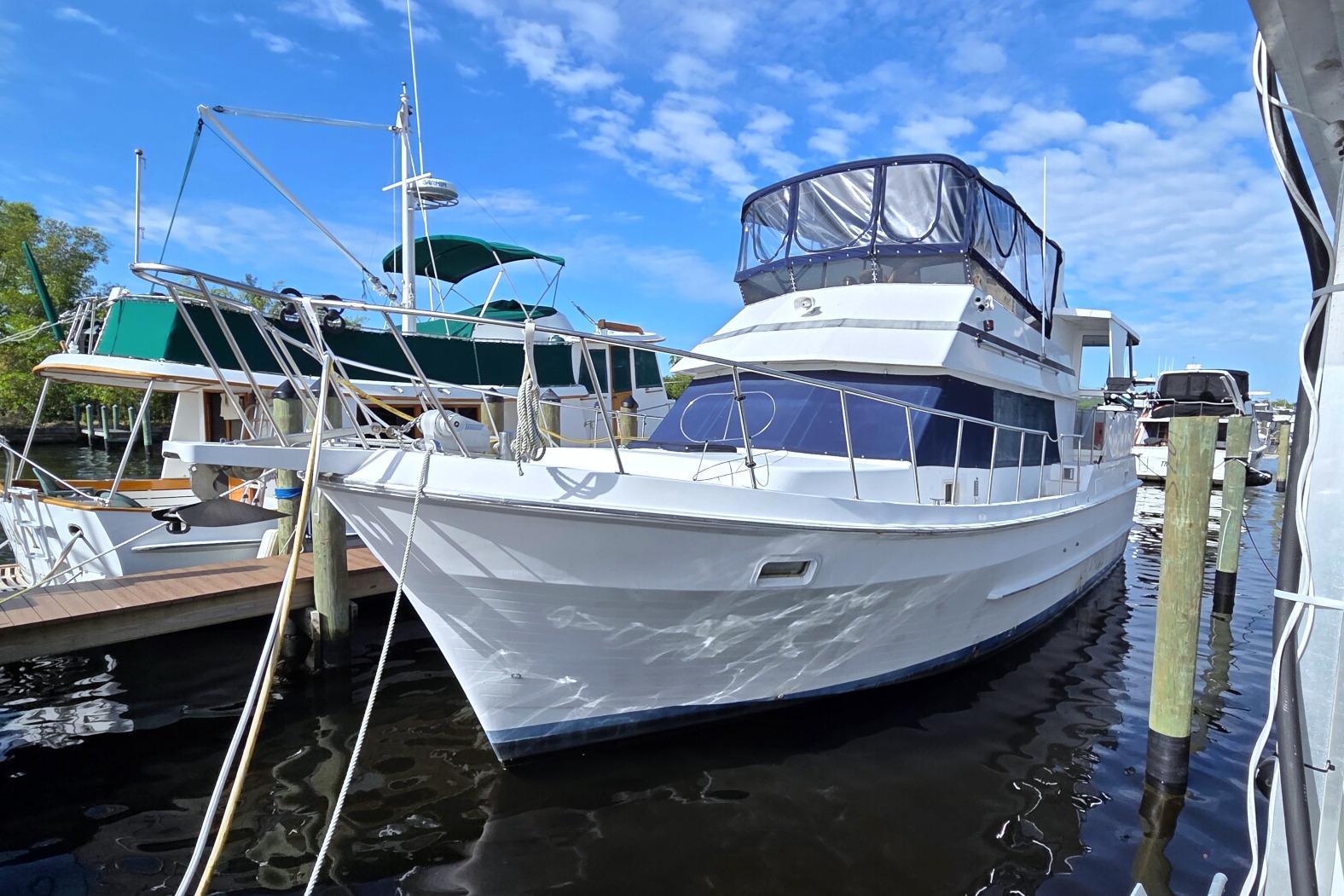 1984 Present Yachts 42 Sundeck