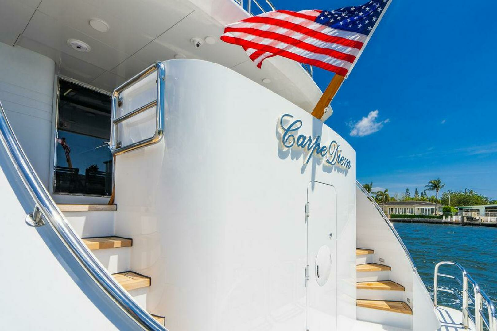 2001 Intermarine — - Image 2