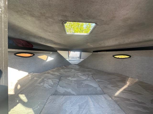 1994 Rinker Festiva - 8