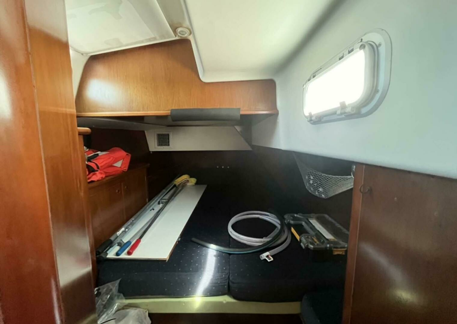 1998 Beneteau Oceanis 50 - Image 9