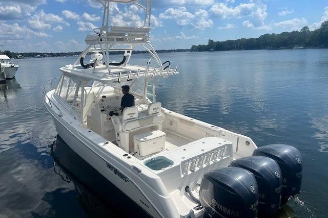 2011 Everglades 350LX