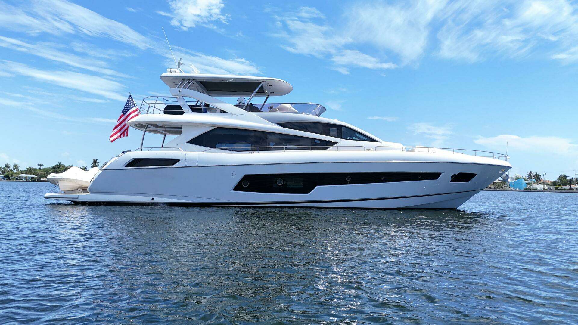 2017 Sunseeker 75 Yacht - Image 2