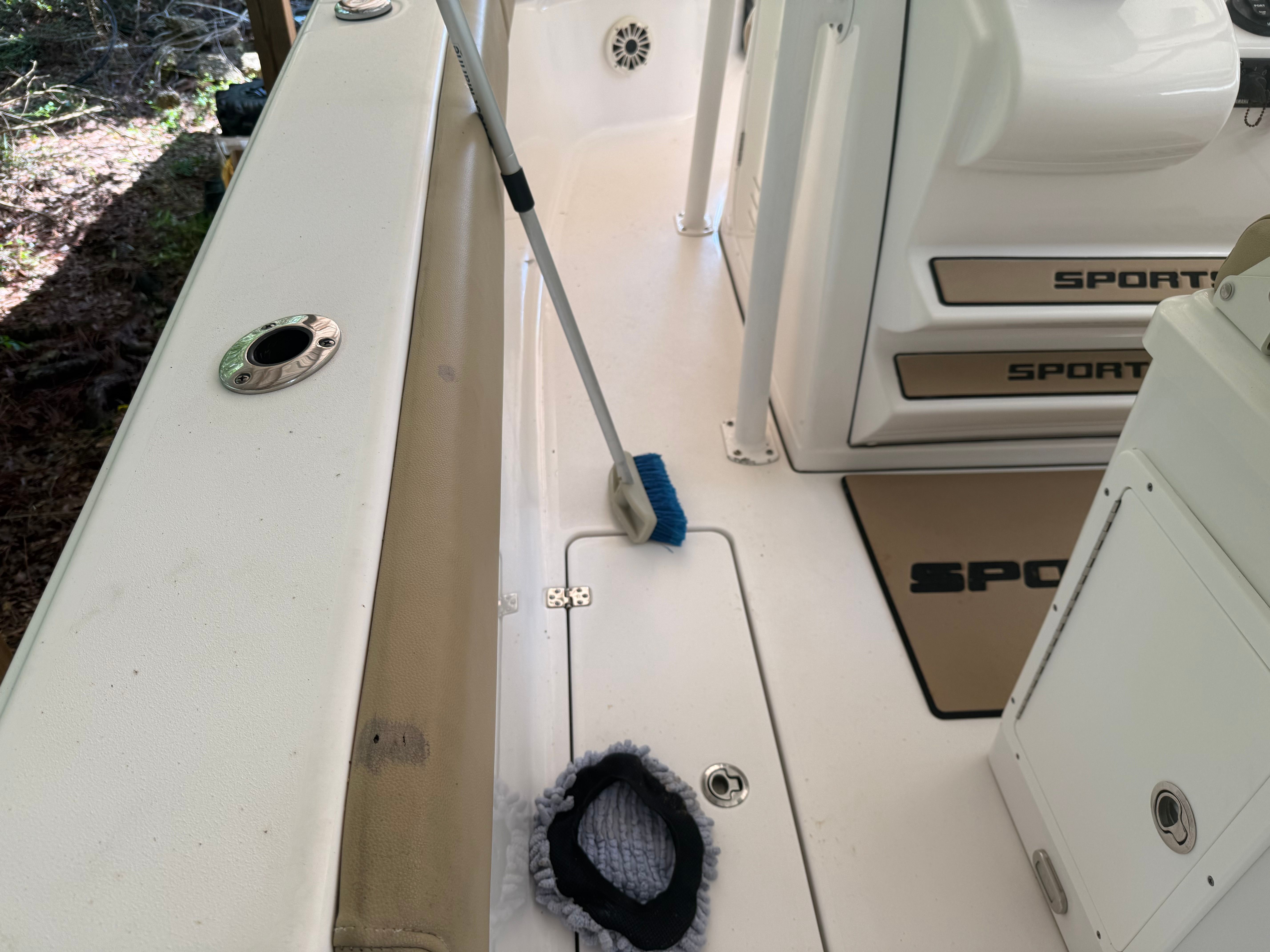 2017 Sportsman Open 252 Center Console - 14