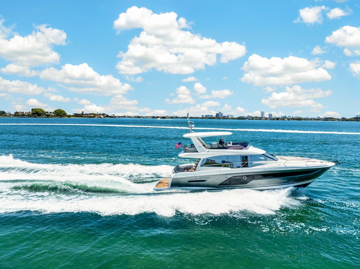 2023 Prestige 590 - Image 11