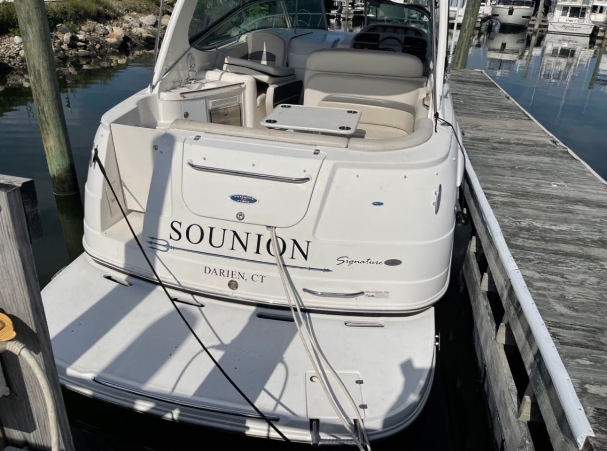 2006 Chaparral Signature 310 boat docked in Darien, CT.